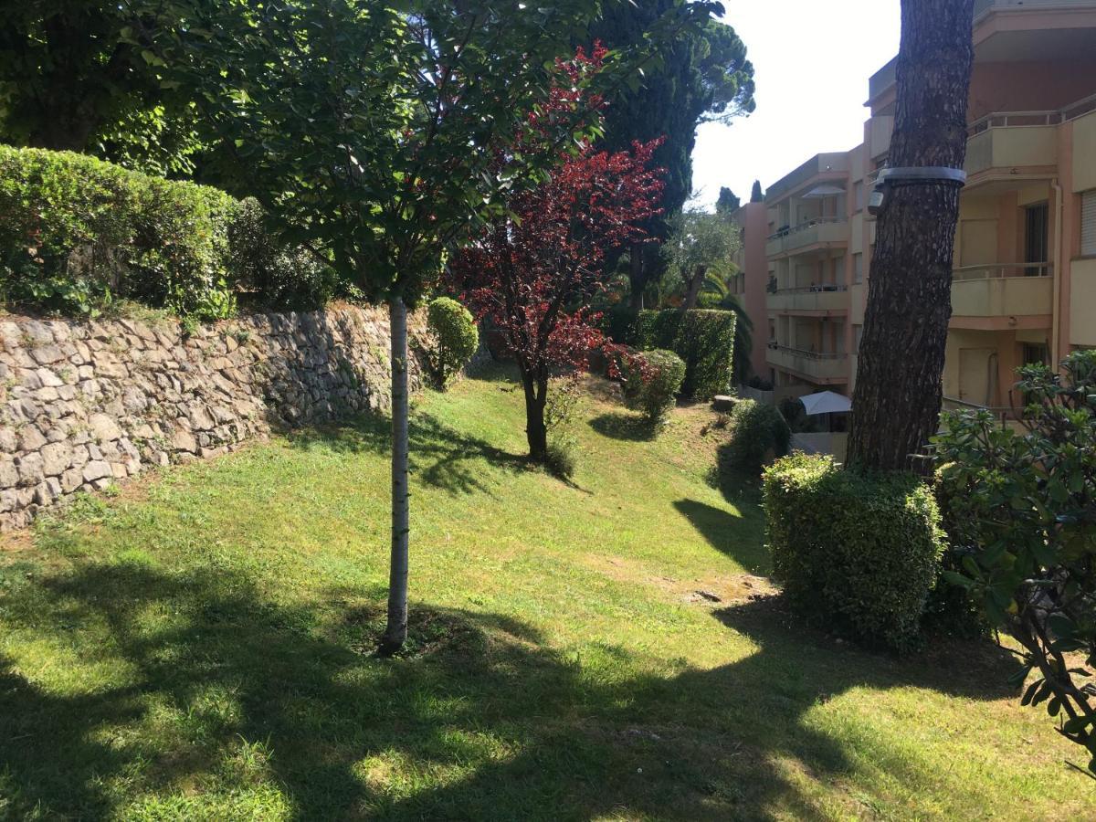 Clim Jardin Et Parking Prive -piscine Tennis Et Park Vue Apartamento *